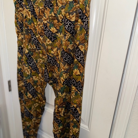 Duck Dynasty Men's Camouflage Joggers - Picture 3 of 10